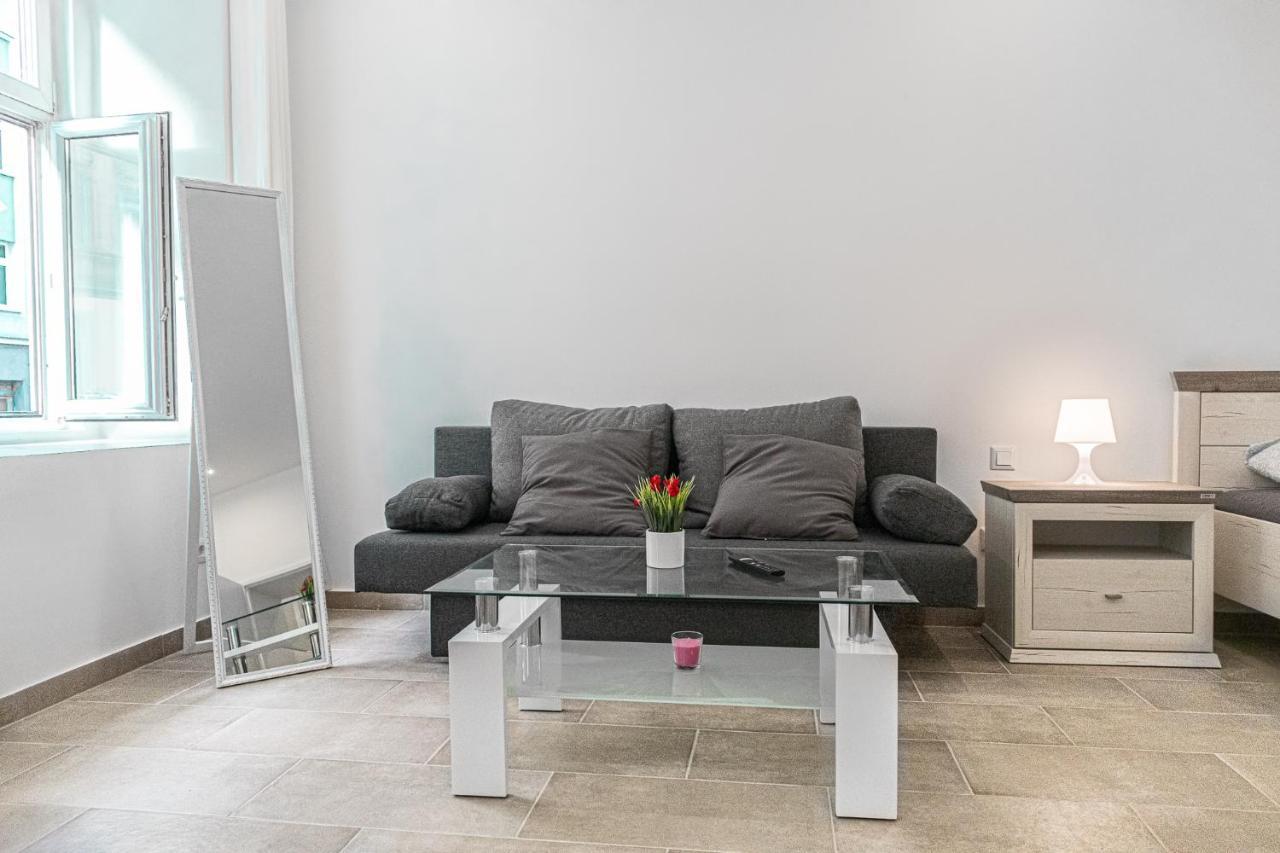 9 Min From City Center - Beautiful Studio Near U1 Reumannplatz Vienna Exterior photo